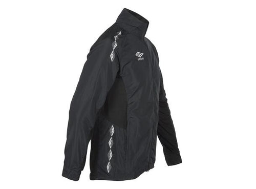 MER ENN 60% RABATT - VOKSEN - UMBRO UX-1 Trn Jacket Sort med hvite detaljer
